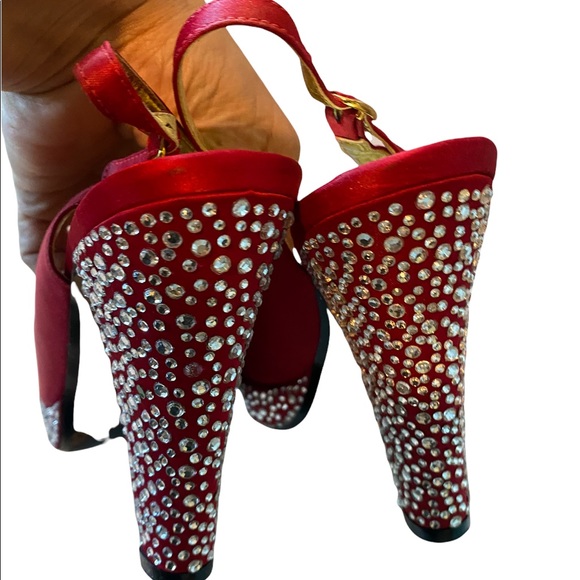 JESSICA BENNETT Used  Halo Heels ~ Red Satin 8.5 - Picture 7 of 10